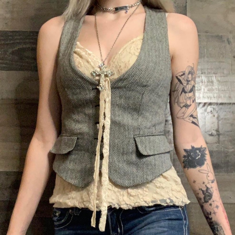 Y2k vest